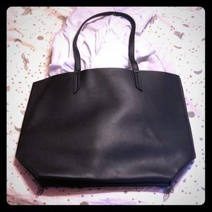 Vegan Leather Black Sleek Tote